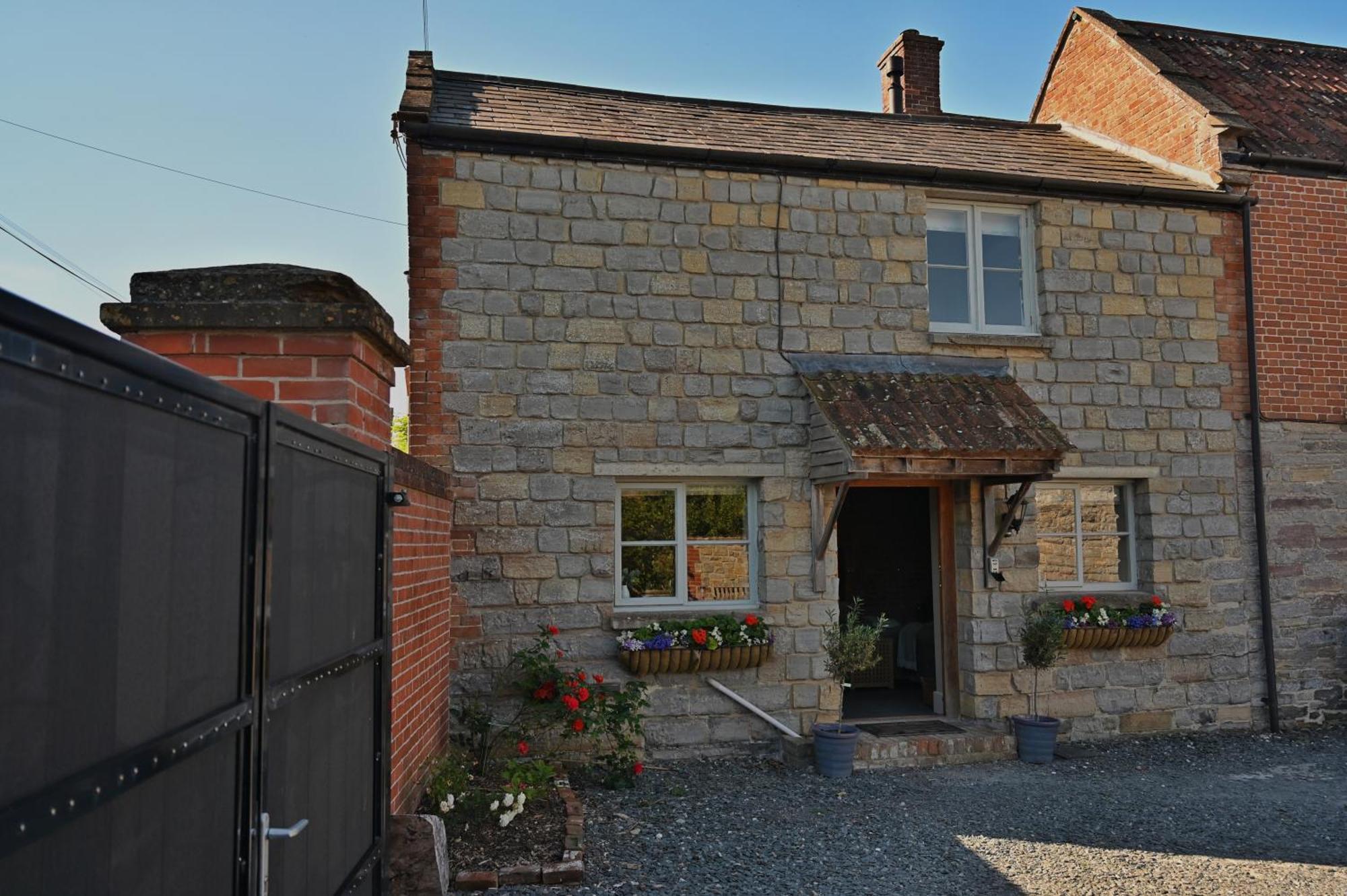 The Cider House At Stathe Farm Villa Burrowbridge Exterior photo